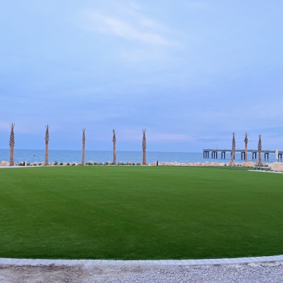 AmeriPlay. Embassy Suites courtyard. St. Augustine, FL. Synthetic turf grass installation, coast, beach, ocean