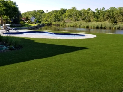 Riverfront Property Backyard Synthetic Lawn Installation